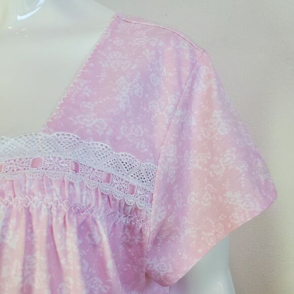 NEW Earth Angels Plus Size Pink Floral Nightgown - Picture 5 of 6